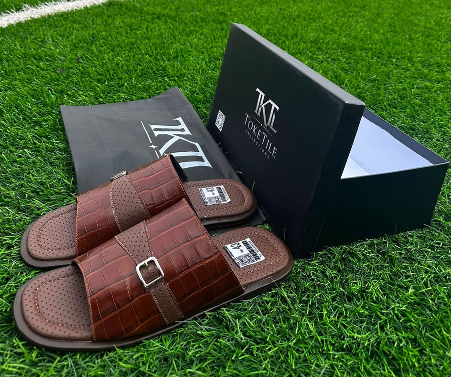 TokeTile BrownCholate croc-embossed leather slippers with branded box